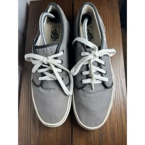 VANS Men's Gray/White Athletic Skateboard Shoes Sz 13 Lace Up Punk Sneaker